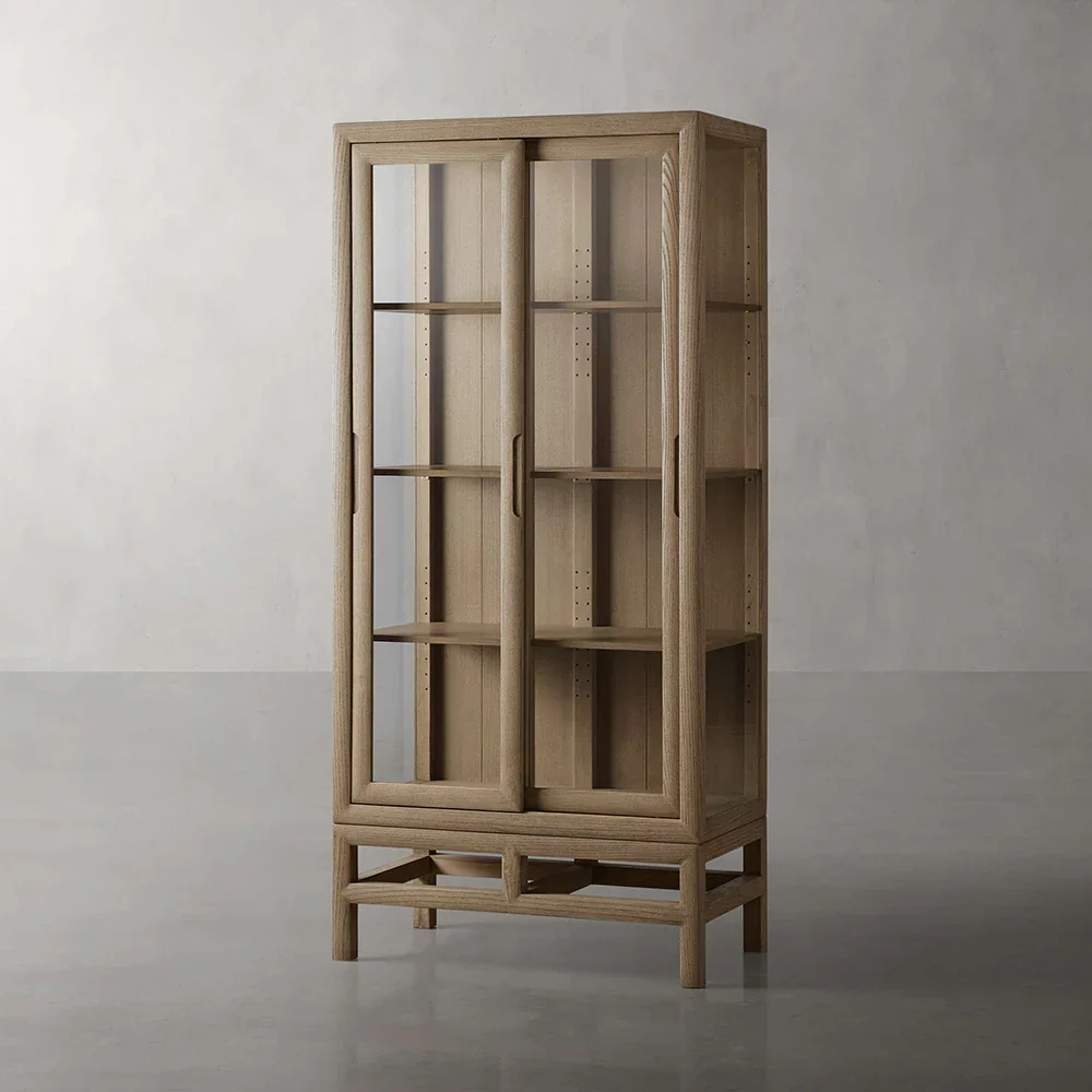 Moderne, minimalistische, rechteckige Vitrine mit zwei Türen