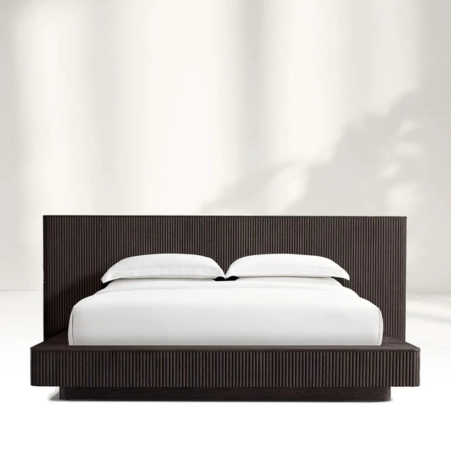 Zeitgenössisches natürliches Bett