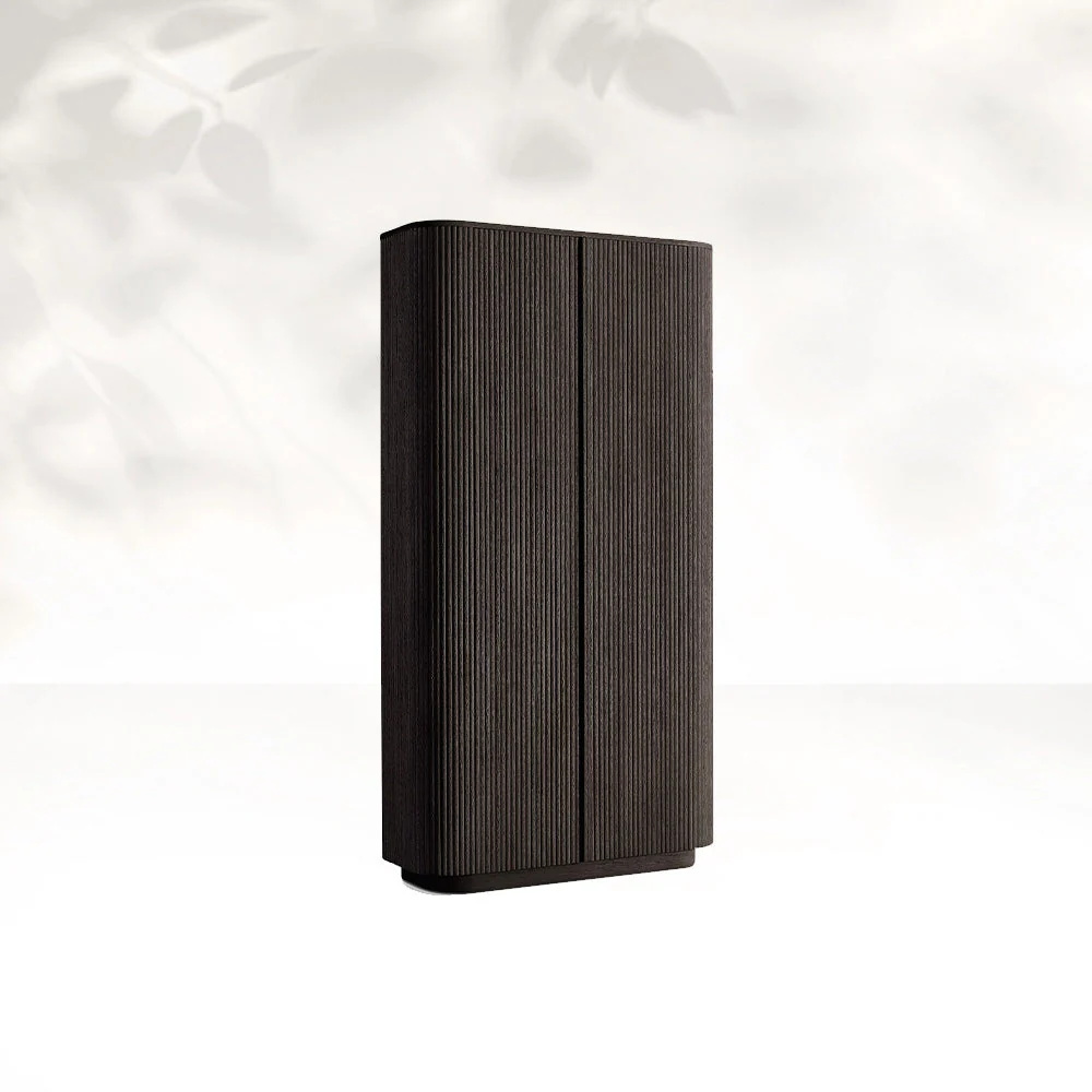 Vertikale Getreide -Massivholzgarderobe