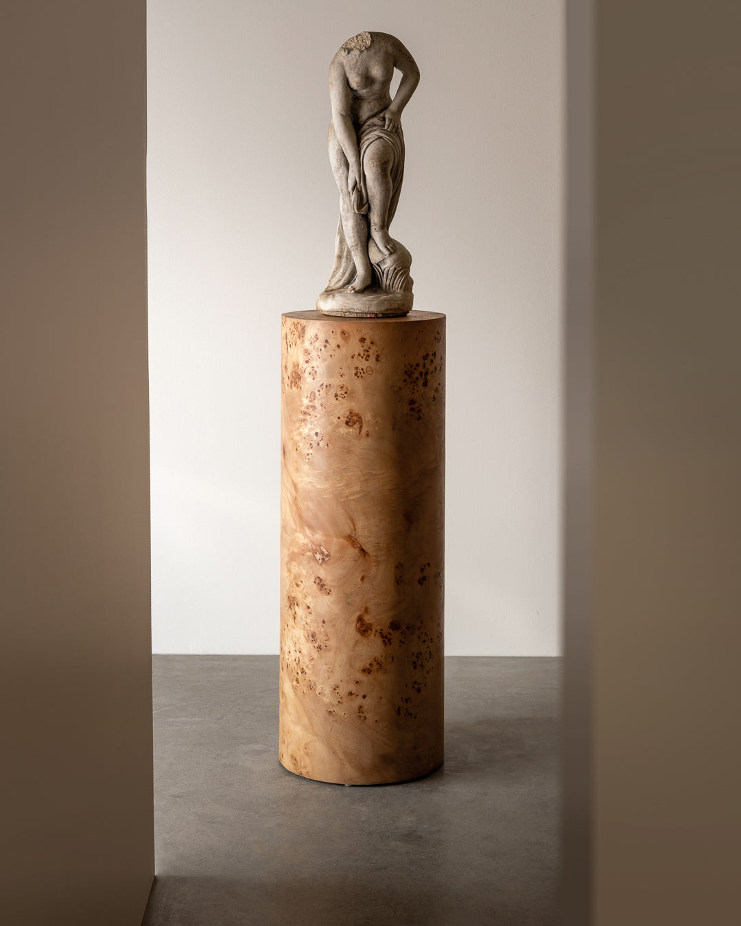 Baumrinde Nachttisch