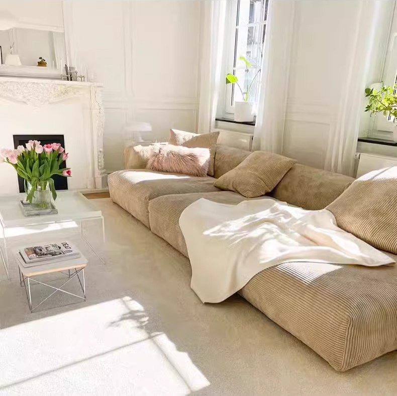 Ein leichtes Luxusfaulsofa