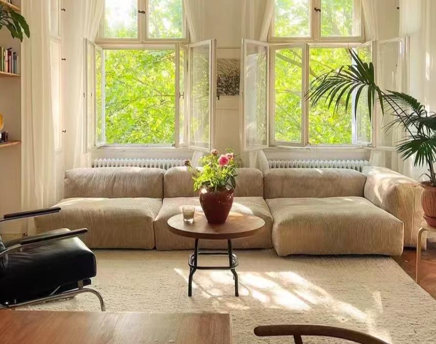 Ein leichtes Luxusfaulsofa