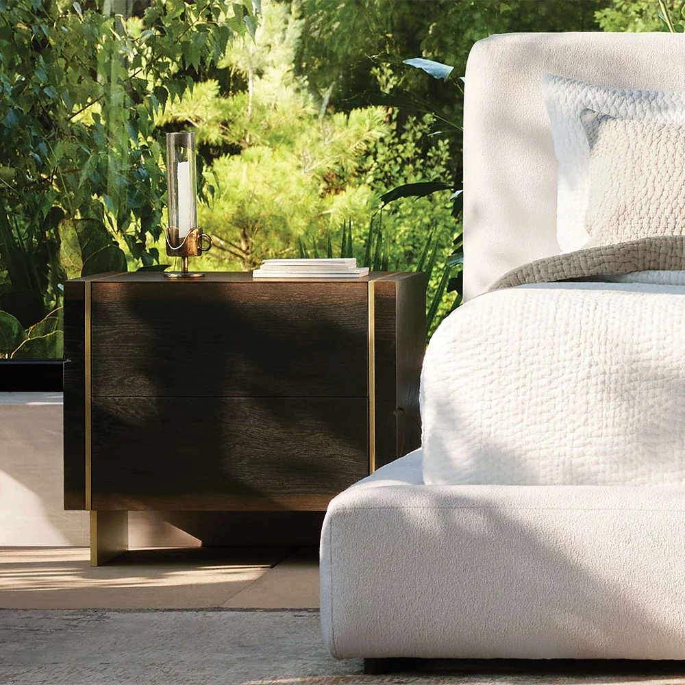 Zwei - Schublade stilvoller dunkler Holz Nachttisch