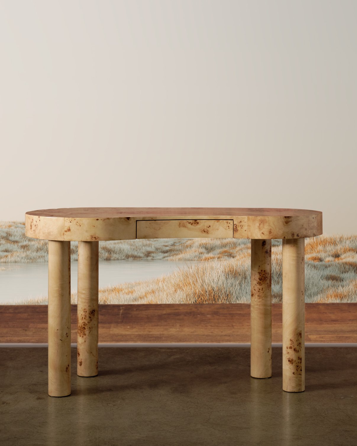 Stämmiger Schreibtisch