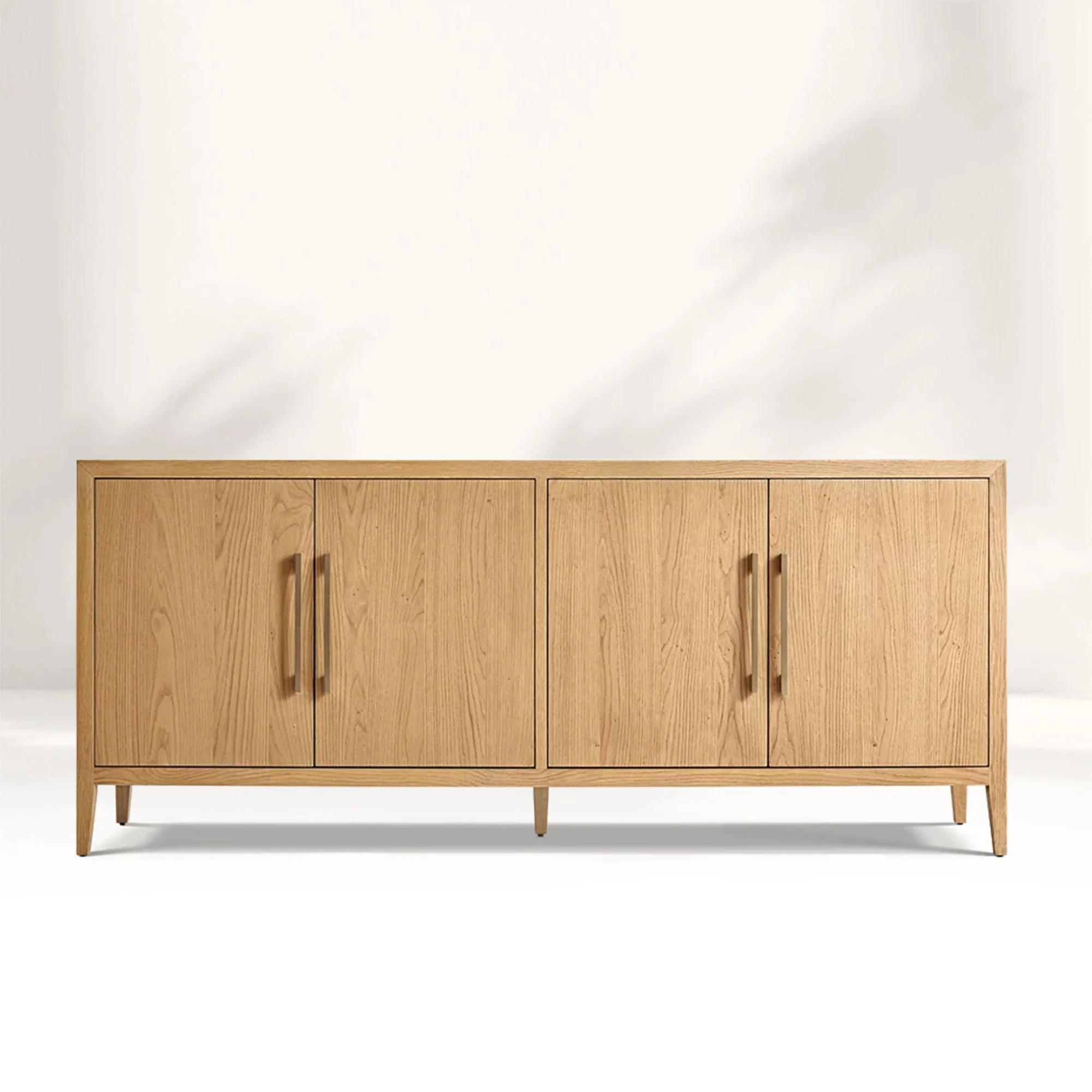 Modernes, minimalistisches Sideboard aus Massivholz
