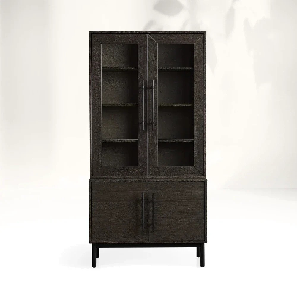 Elegante Silhouette-Vitrine
